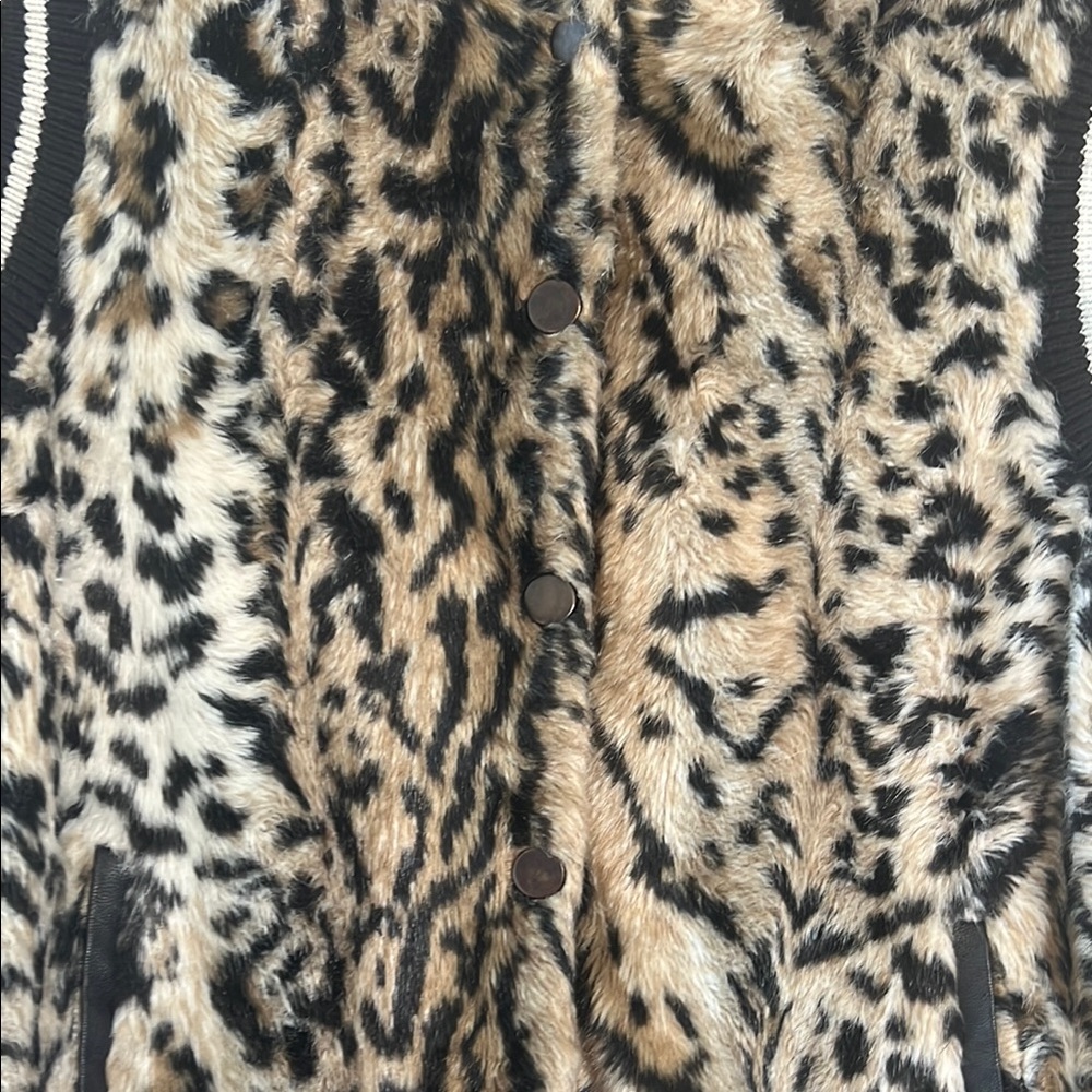 SAYLOR Leopard Print Women's Jacket - Picture 2 of 5